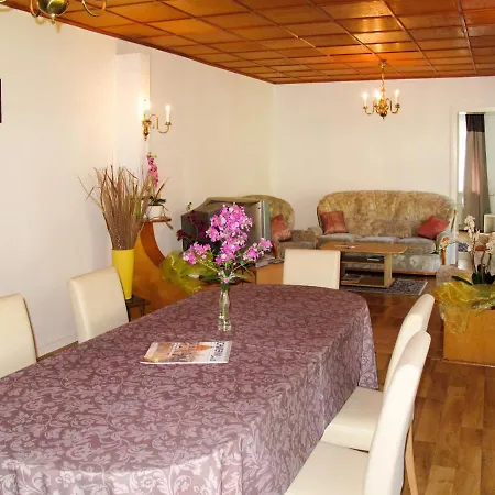 Alexorella By Interhome