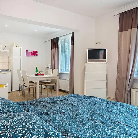 Alexorella By Interhome