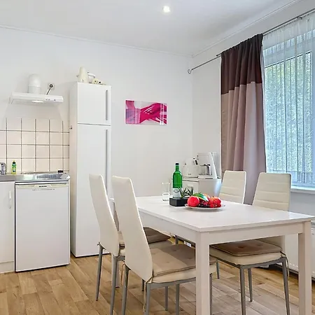 Alexorella By Interhome Godern